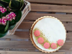 Torta moderna alla ciliegia