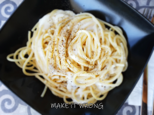 Spaghetti cacio e pepe