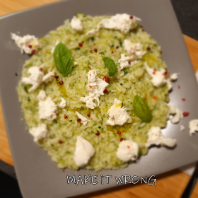 Risotto al pesto di basilico e burrata