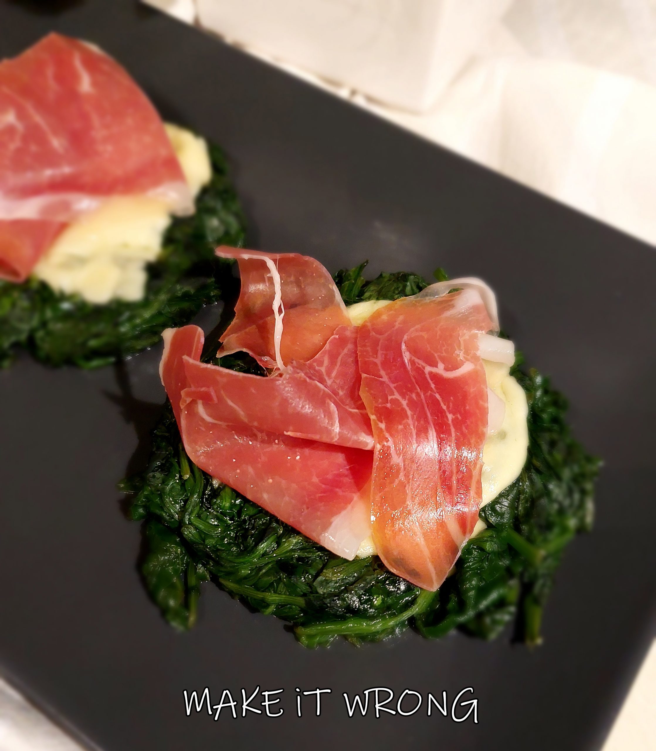 Medaglioni spinaci con prosciutto crudo