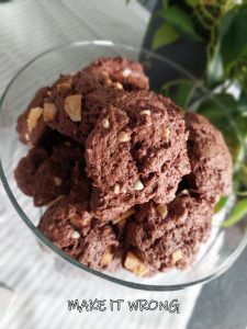 Biscotti morbidi cioccolato e mele