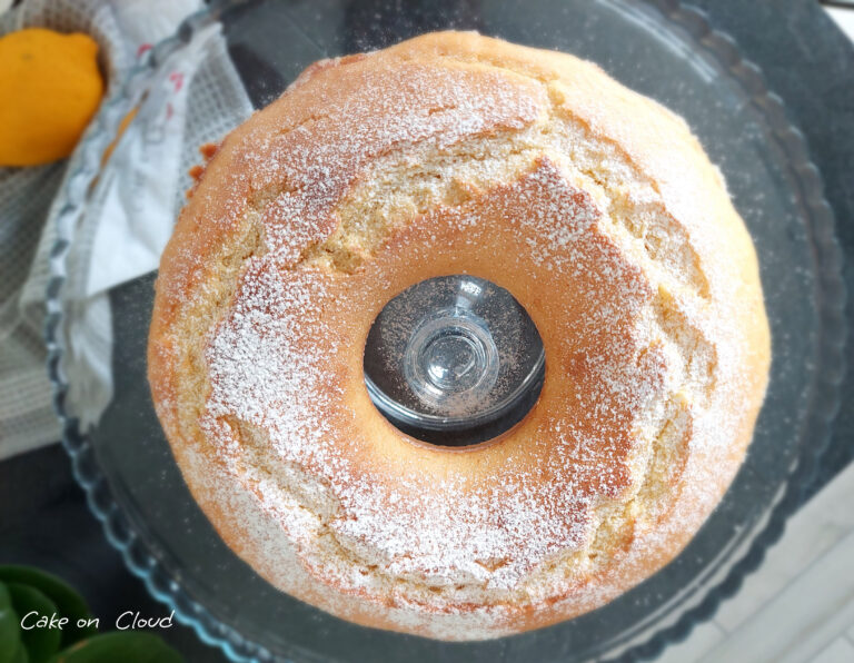 Ciambella limone e yogurt greco