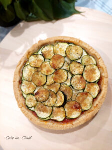 Crostata salata ragù e zucchine