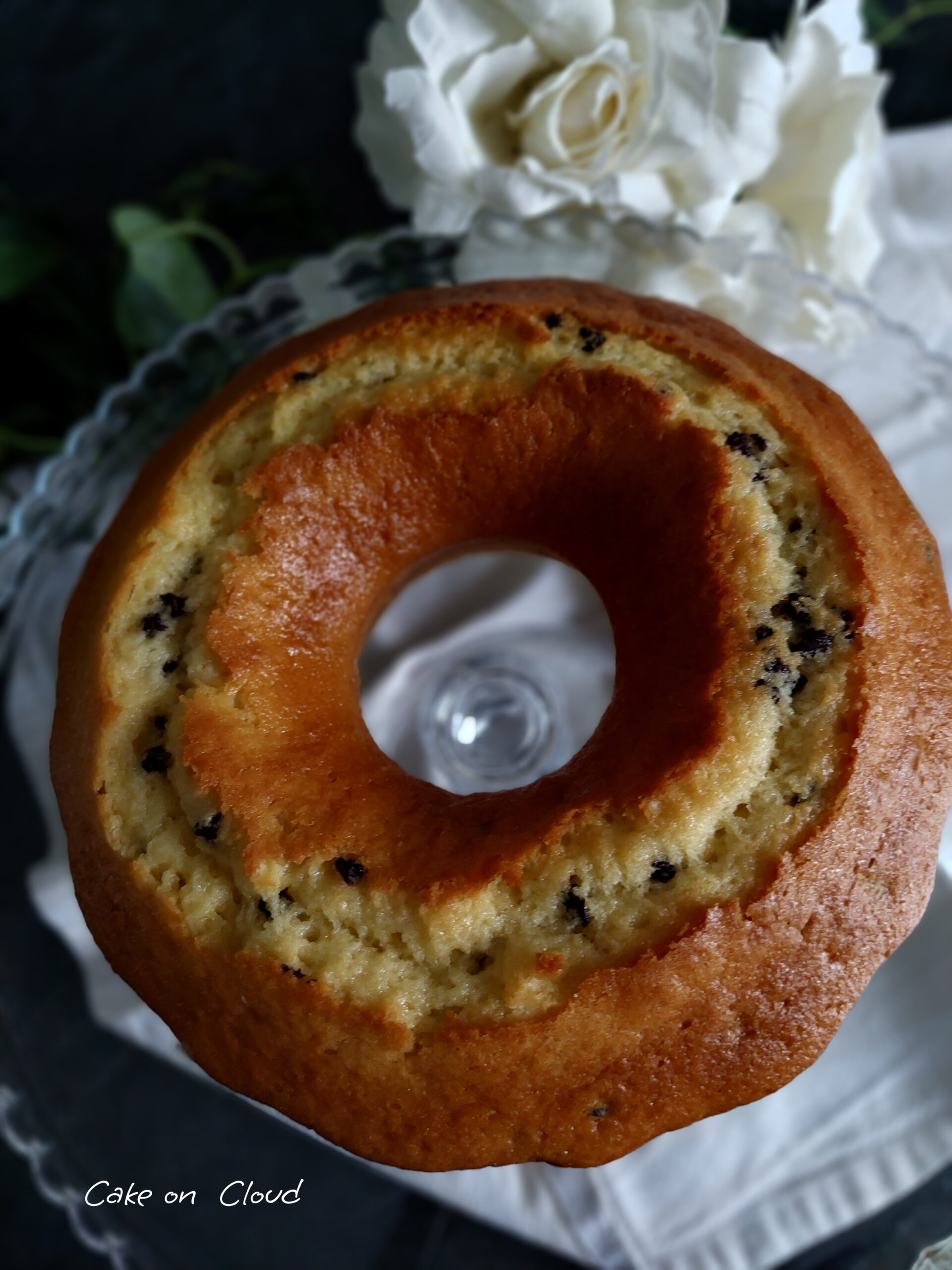 Ciambella arancia e gocce di cioccolato