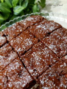 Quadrotti cioccolato cocco e mela polpa rossa