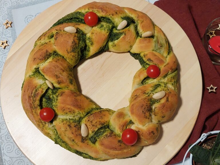 Ghirlanda salata di Natale – Pan brioche soffice