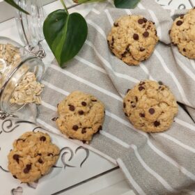 Biscotti avena e gocce di cioccolato – vegani