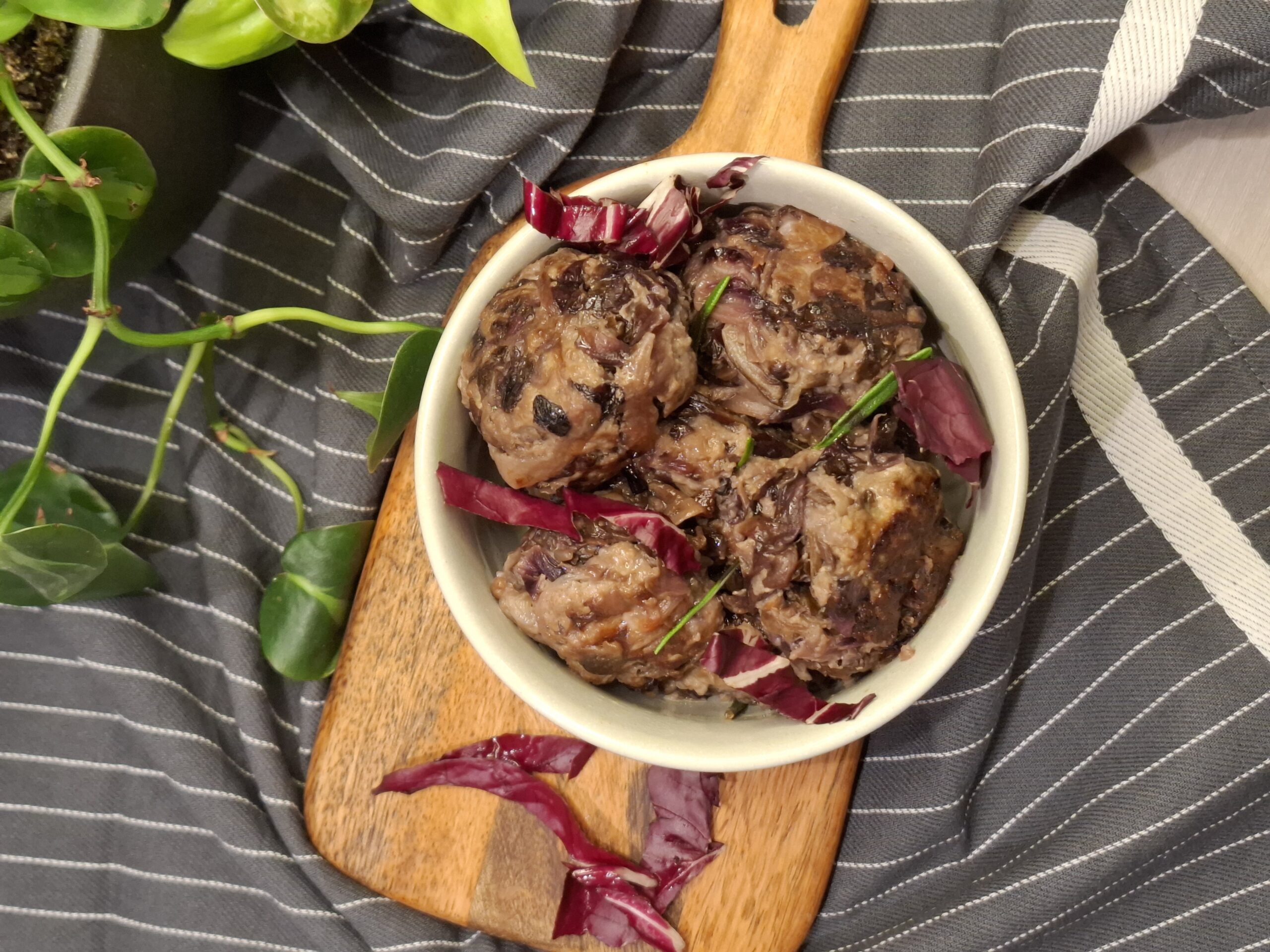 Polpette di carne e radicchio