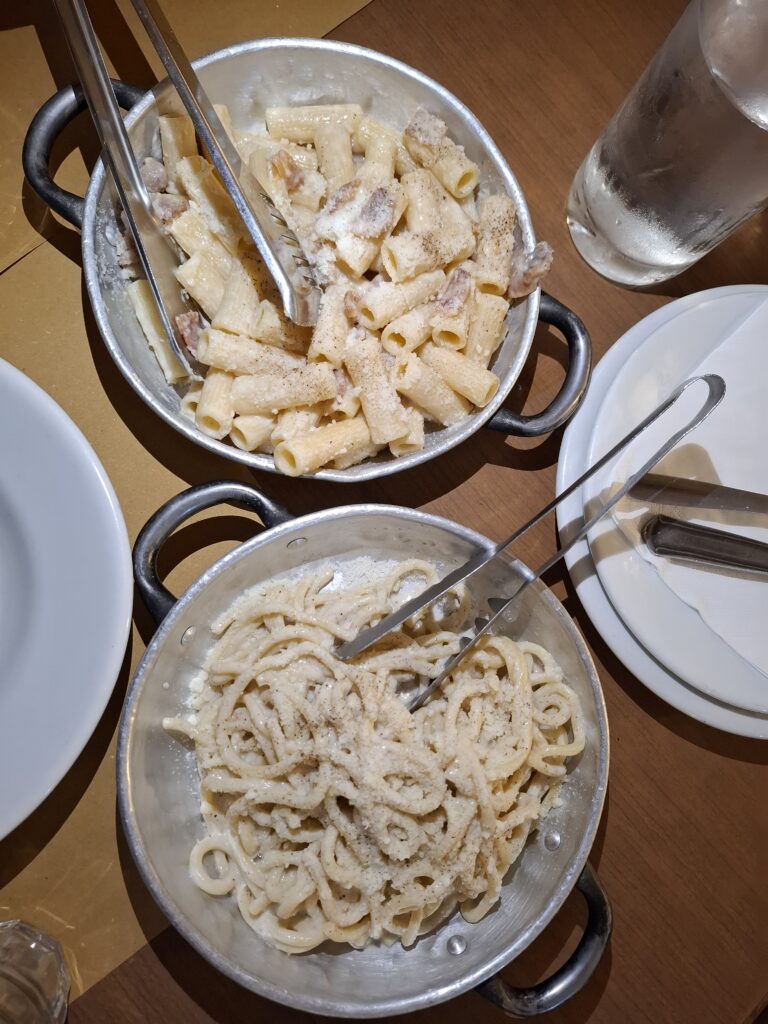 Gricia, Cacio e pepe - Dar Bottarolo